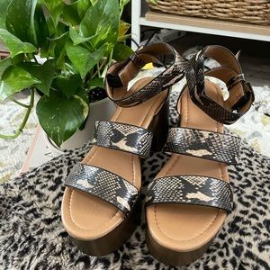 Platform Snakeskin Sandal